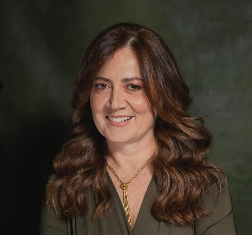 ADRIANA MEJÍA